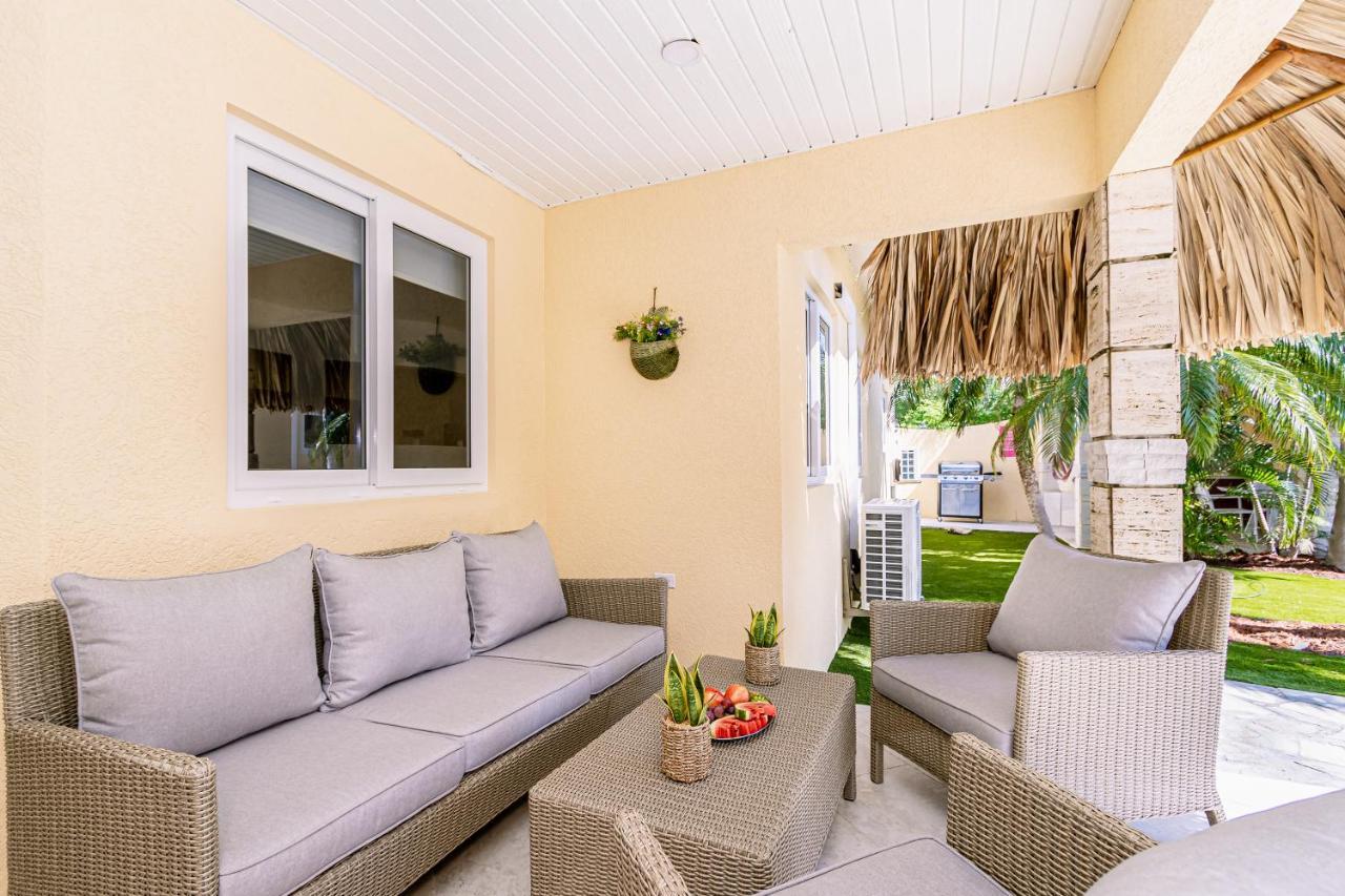 Vila Ruby 15 Palm Beach Exteriér fotografie