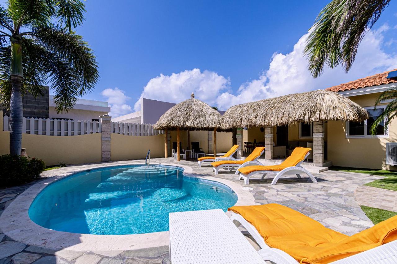 Vila Ruby 15 Palm Beach Exteriér fotografie