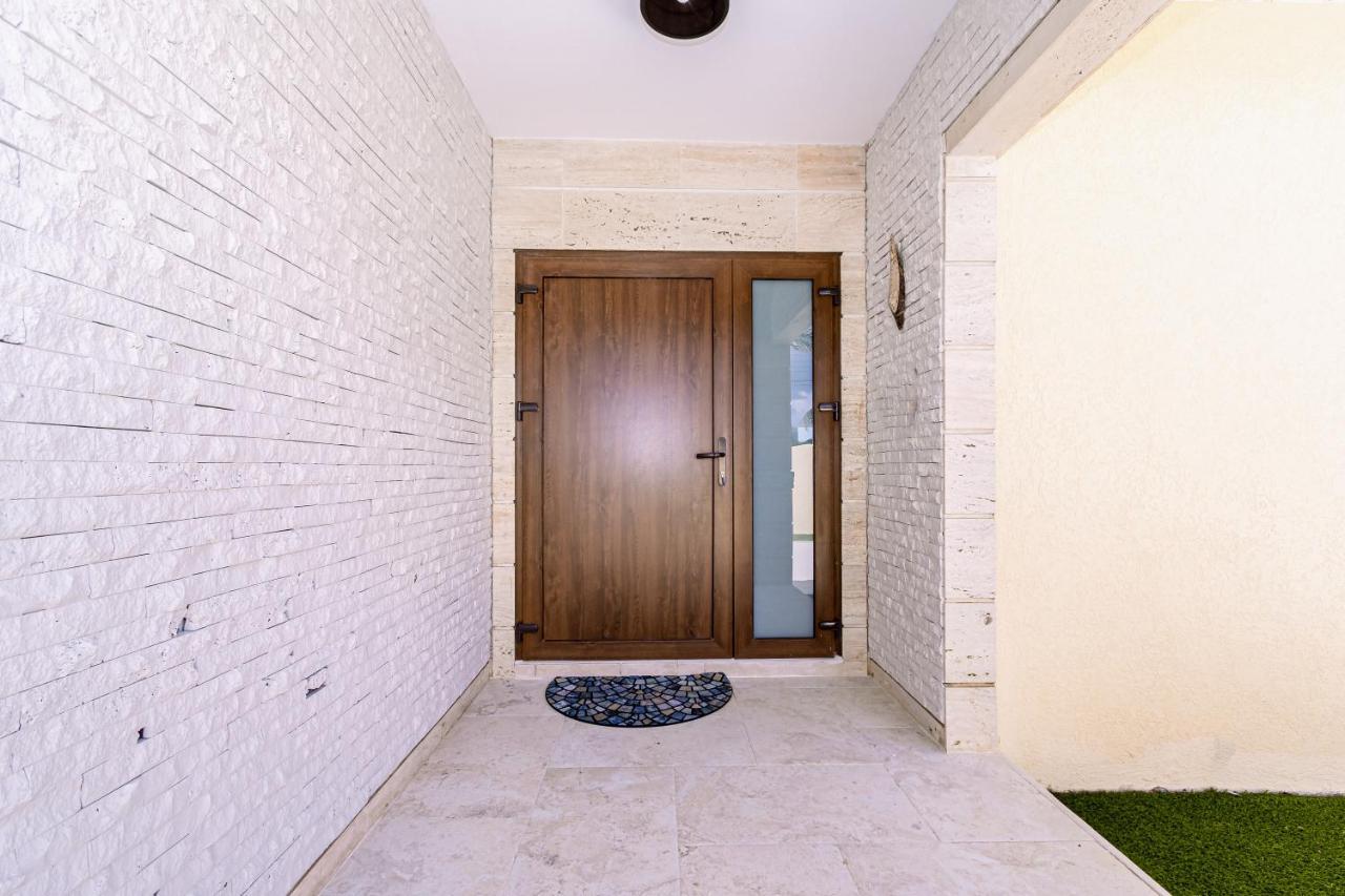 Vila Ruby 15 Palm Beach Exteriér fotografie