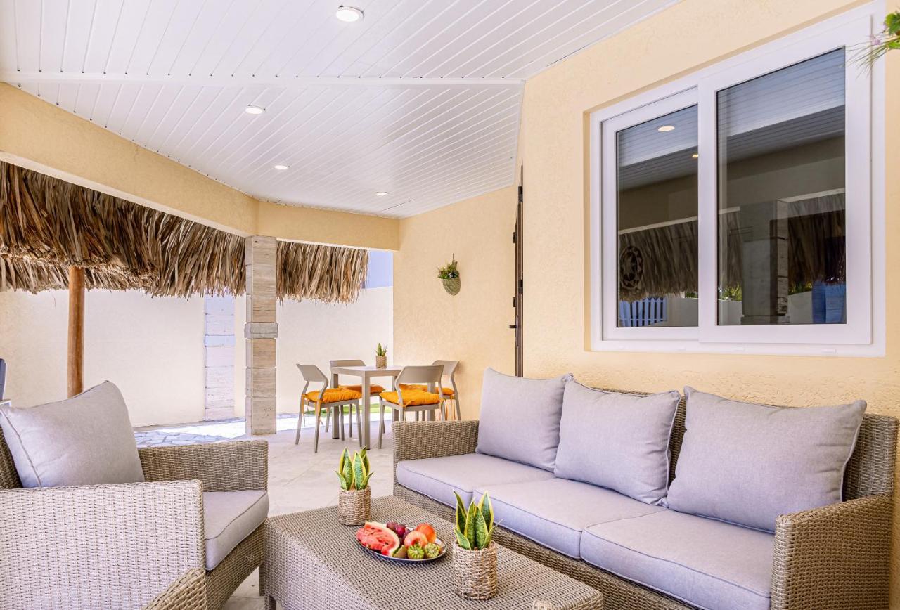 Vila Ruby 15 Palm Beach Exteriér fotografie