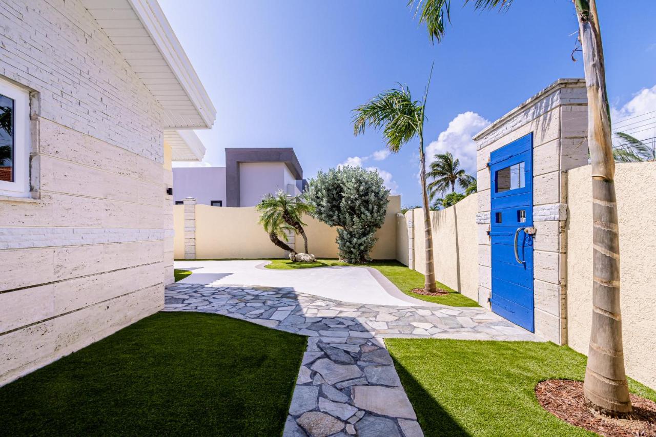 Vila Ruby 15 Palm Beach Exteriér fotografie