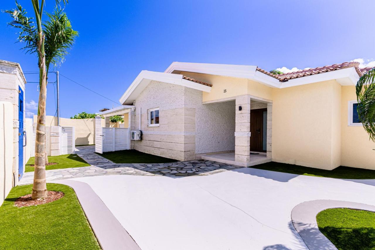 Vila Ruby 15 Palm Beach Exteriér fotografie